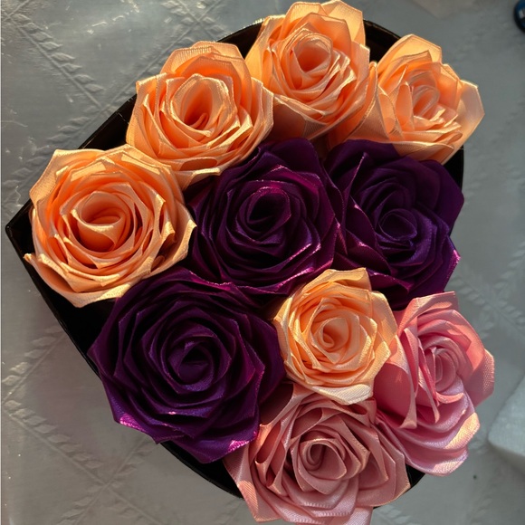 Valentine heart box with eternal roses 10 roses - Picture 6 of 7